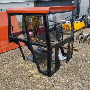 Kabina Szymczak URSUS C330/C330M
