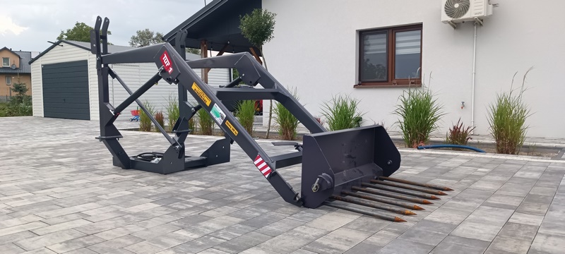 Jak zainstalować i skutecznie wykorzystać ładowacz czołowy w swoim gospodarstwie?