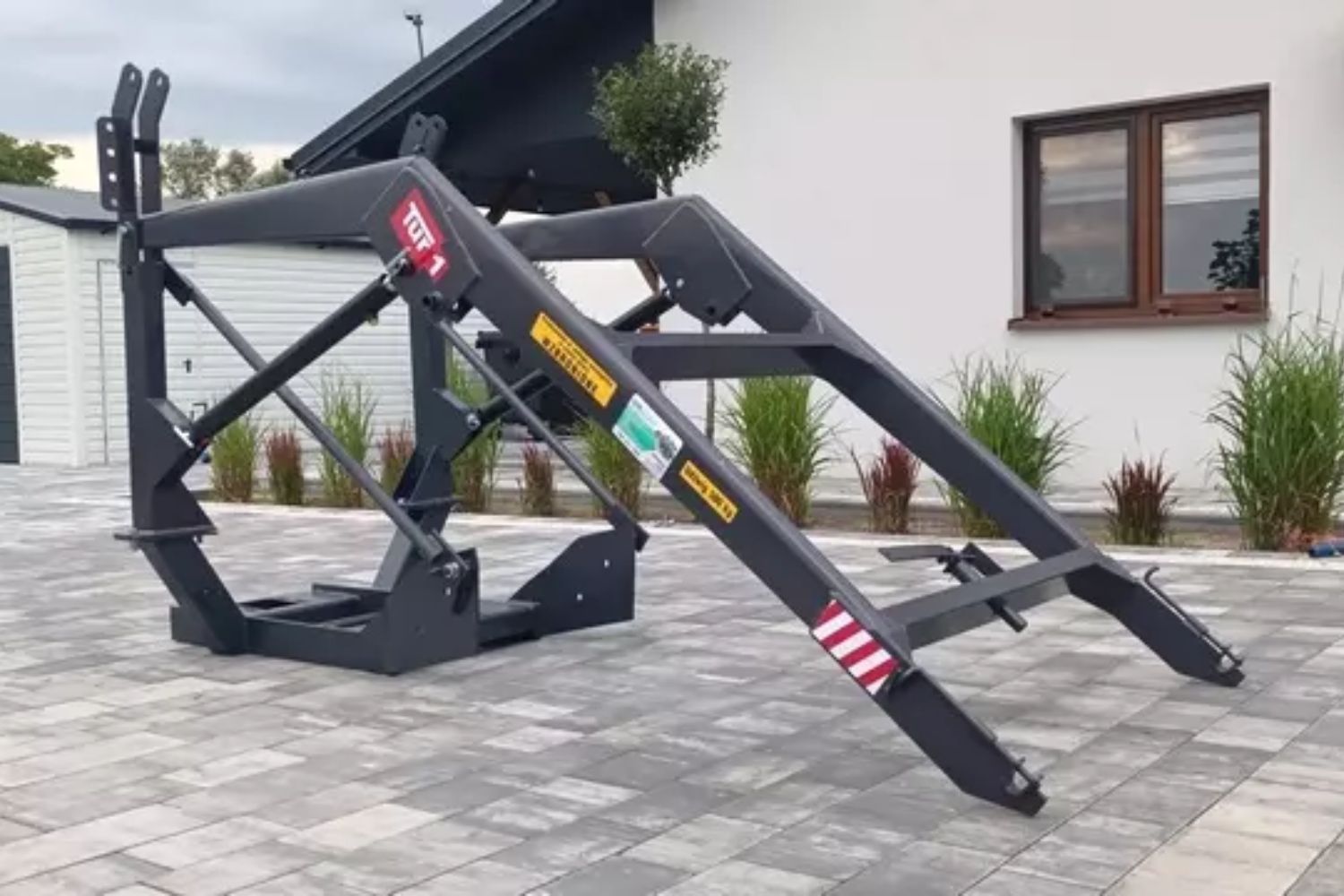 ładowacz czołowy do traktora